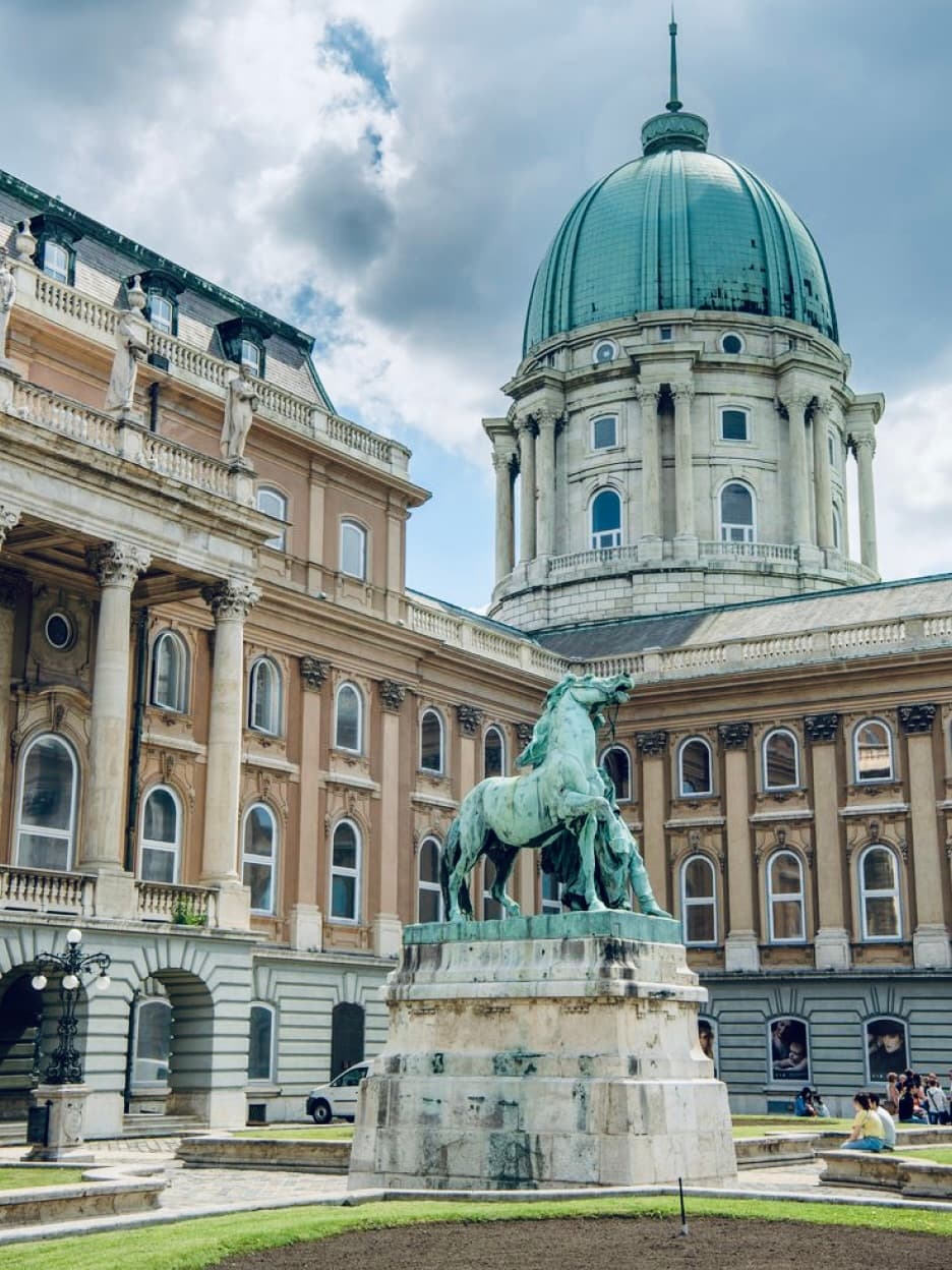 Flights to Budapest (BUD)